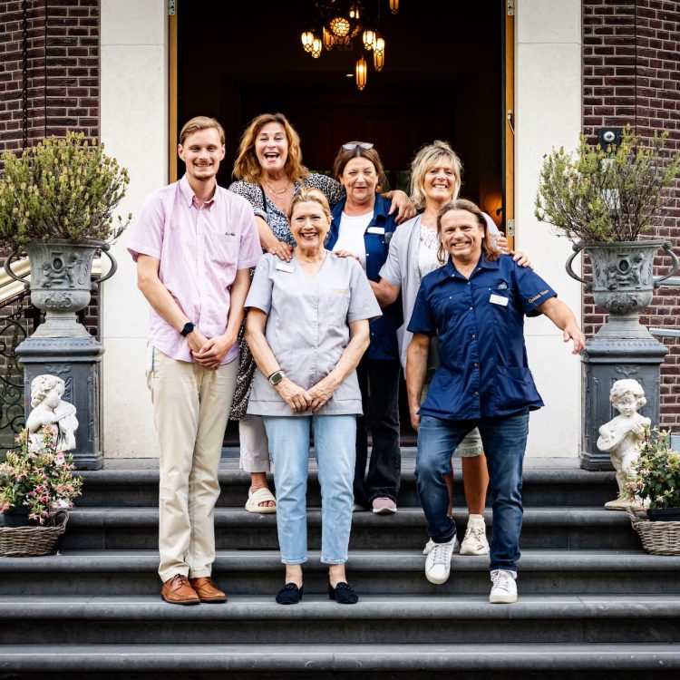 Golden years de negen linden team