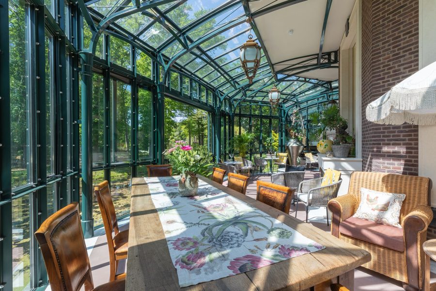 Golden years de negen linden serre