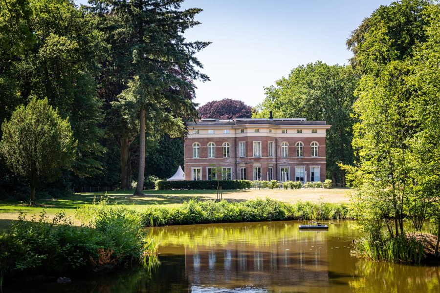Golden years eikenrode gebouw
